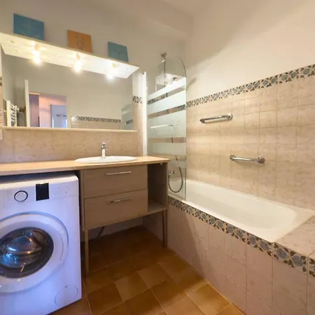 Daire T2- Vue Ideal Pour Les Familles Bormes-les-Mimosas